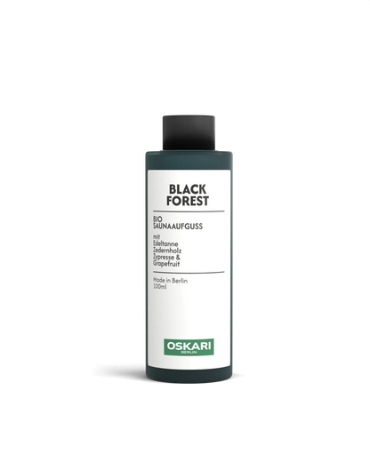 Bio Saunaaufguss Black Forest von Oskari vor hellem Hintergrund.