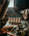 Das Oskari Bio Saunaaufguss Bundle Wald & Wildnis mit viel Saunadampf